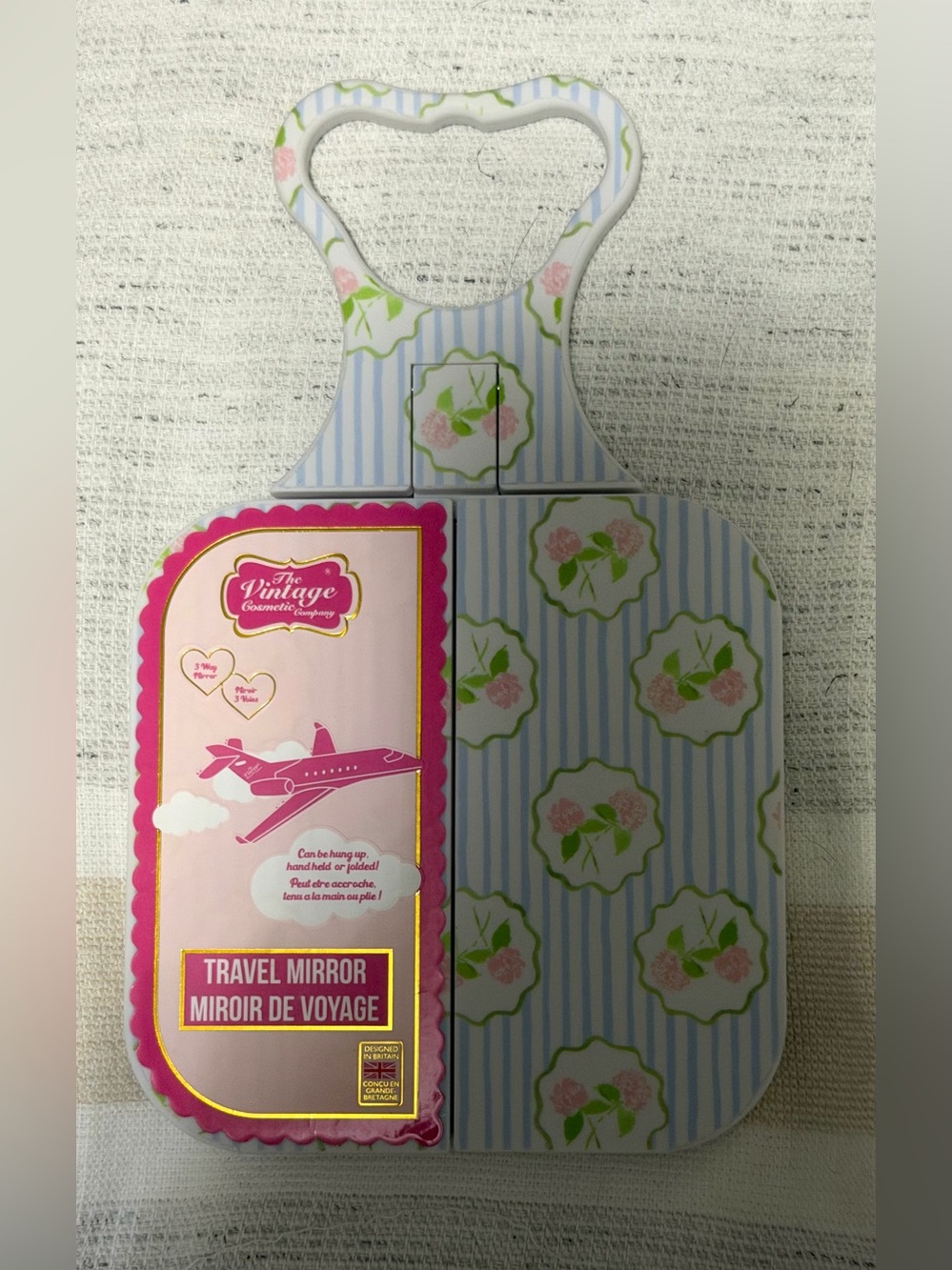 ✨NWT✨The Vintage Cosmetics Company- Travel Mirror